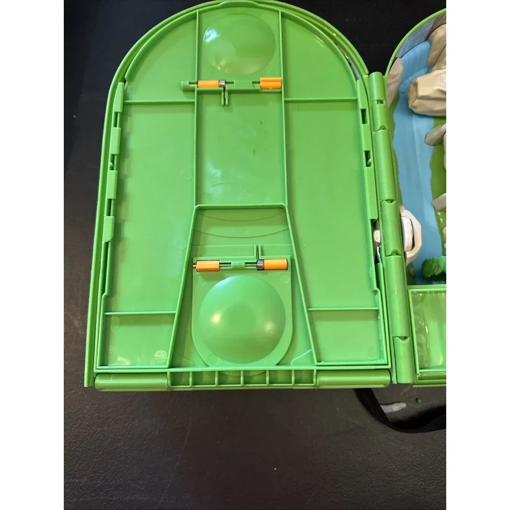 2020 Green Pokemon Foldout Playset Carrying Case Backpack Toy